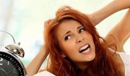 女生抖阴是什么意思？揭示背后的心理动因与影响成分