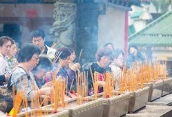 揭秘中国恶俗抖阴舞：文化动向背后的社会思考