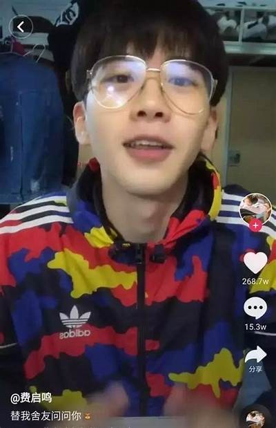 一起上抖音，解锁快乐，轻松抖掉不开心的烦恼