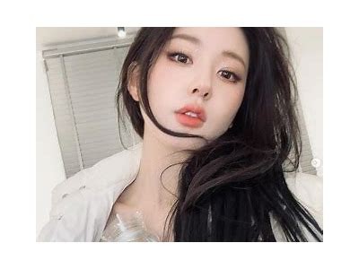女生抖阴是什么意思？揭秘这一网络流行语的含义与影响
